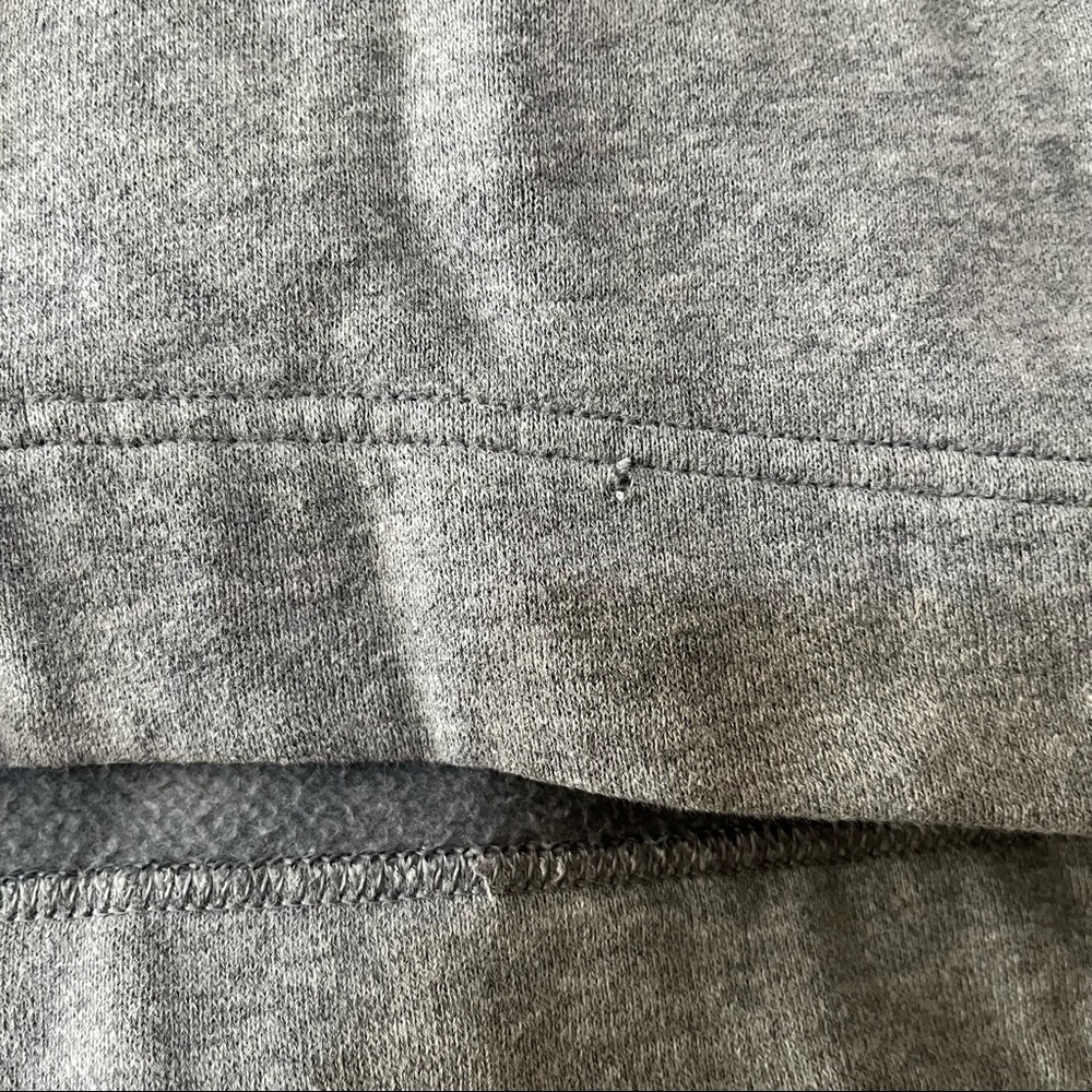 Lululemon Wind Down Pullover B1-6 - image 2